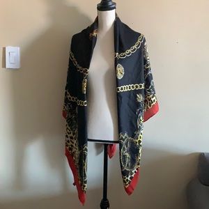 MOSI Large Leopard Print Scarf